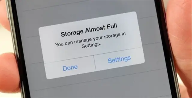Phone notification reading Storage Almost Full